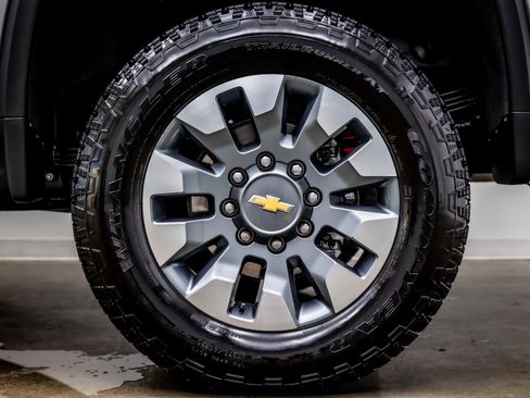 Used 2025 Chevrolet Silverado 2500 LT w/ All Star Edition image 35