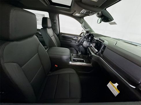New 2026 Chevrolet Silverado 1500 LTZ w/ LTZ Premium Package image 22