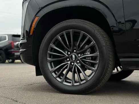 Used 2026 Cadillac Escalade Platinum Sport AWD/4WD image 67