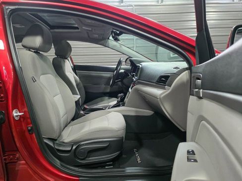 Used 2019 Hyundai Elantra Value Edition image 15