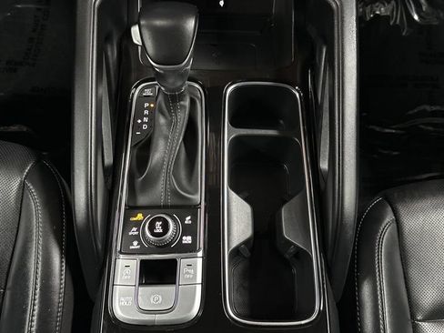 Used 2022 Kia Telluride S AWD/4WD image 25