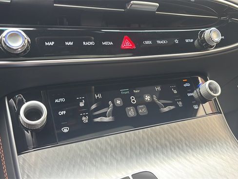 New 2026 Genesis GV70 2.5T Sport Prestige image 24