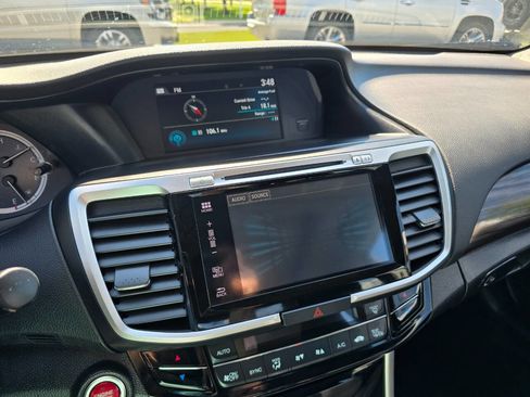 Used 2016 Honda Accord EX-L image 15