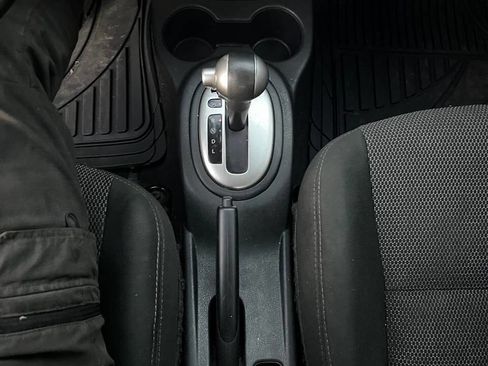 Used 2019 Nissan Versa SV image 25