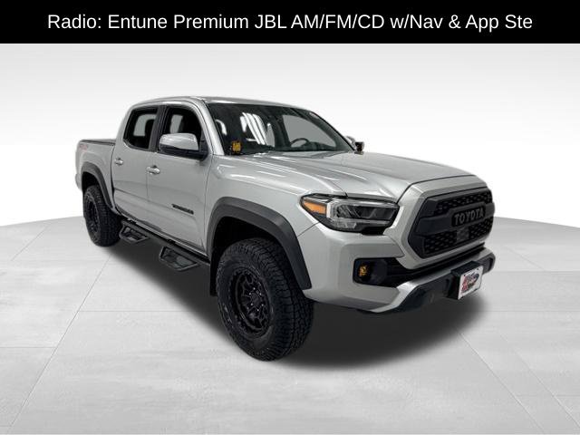 Used 2021 Toyota Tacoma TRD Off-Road w/ TRD Premium Off Road Package AWD/4WD image 6