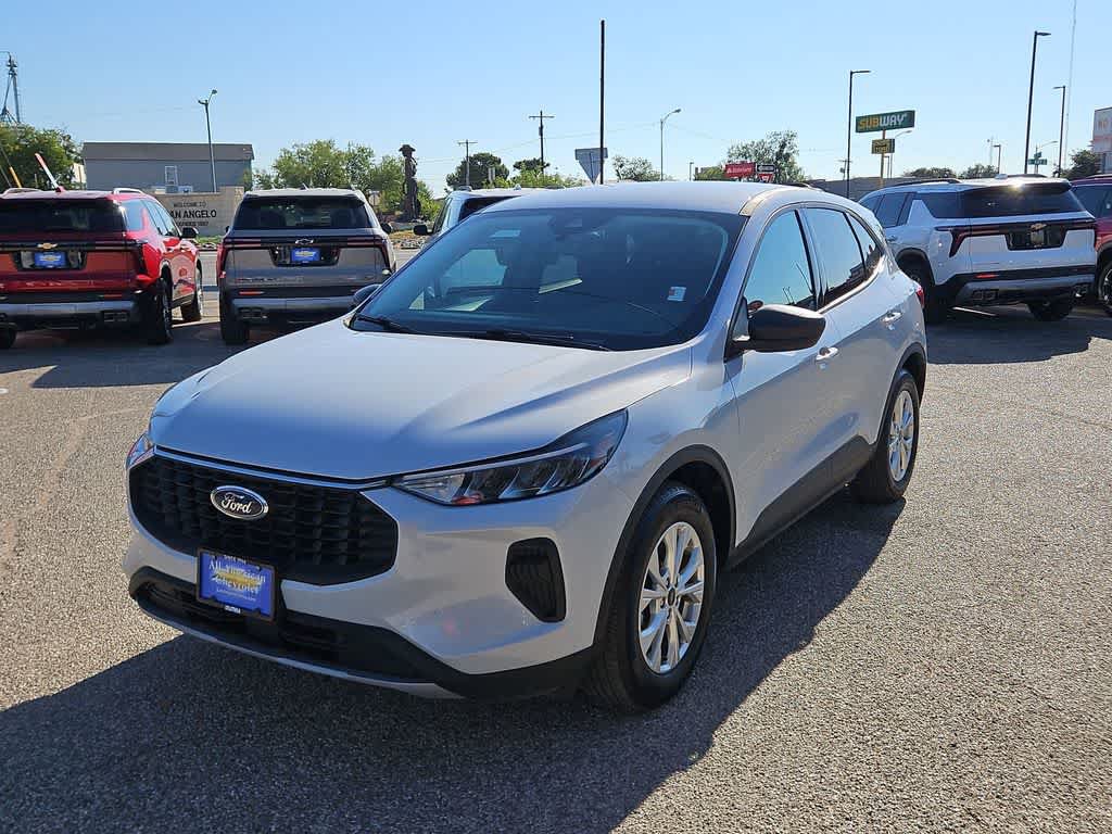Used 2025 Ford Escape Active FWD image 4