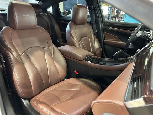 Used 2019 Buick LaCrosse Avenir w/ Driver Confidence Package II AWD/4WD image 43