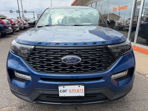Used 2022 Ford Explorer ST-Line w/ Class IV Trailer Tow Package AWD/4WD image 2