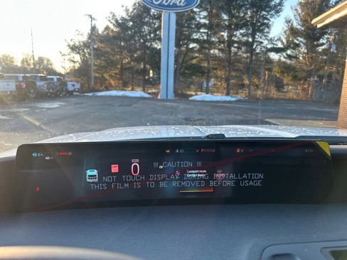 New 2026 Ford Expedition Active image 14