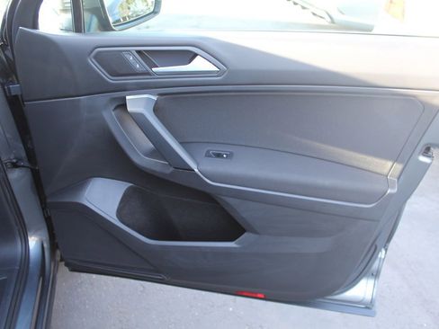 Used 2019 Volkswagen Tiguan S AWD/4WD image 20