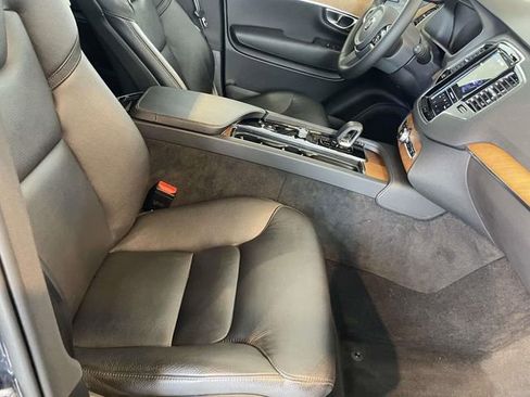Used 2023 Volvo XC90 B6 Plus w/ Protection Package Premier image 16