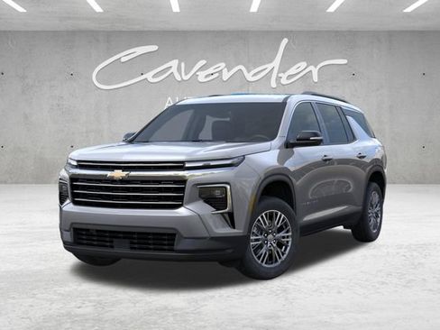 New 2026 Chevrolet Traverse LT w/ Driver Confidence Package FWD image 6
