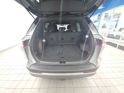 New 2025 Chevrolet Equinox LT w/ Safety and Technology Package image 25