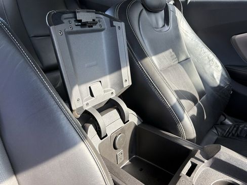 Used 2011 Chevrolet Camaro LT image 24