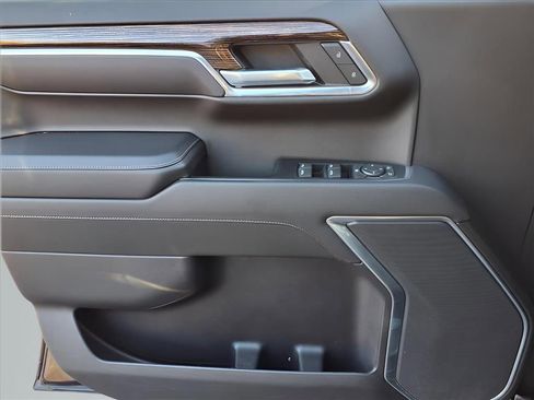 Used 2022 GMC Sierra 1500 SLE image 20