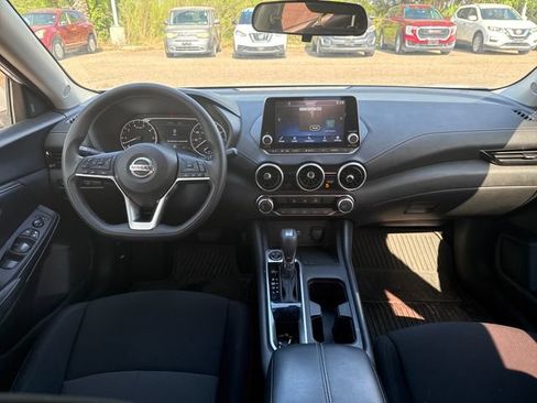 Certified 2023 Nissan Sentra SV FWD image 13