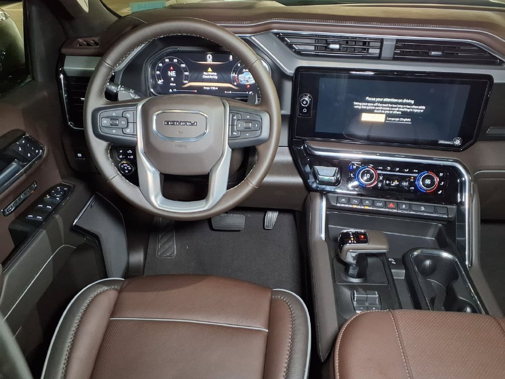 New 2026 GMC Sierra 1500 Denali w/ Denali Reserve Package AWD/4WD image 14