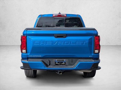 Used 2024 Chevrolet Colorado LT w/ LT Convenience Package II image 6