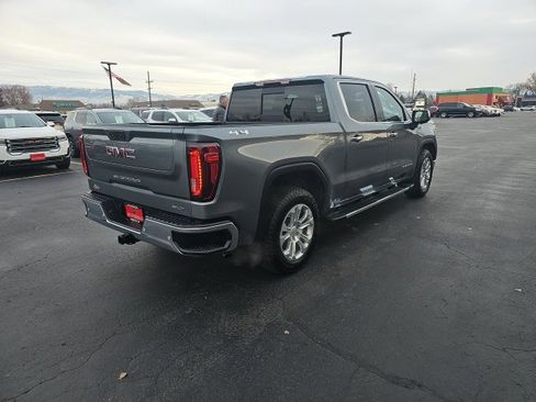 Used 2021 GMC Sierra 1500 SLT w/ SLT Premium Plus Package image 4