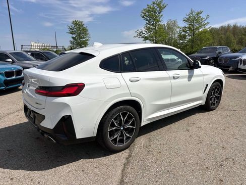 Used 2025 BMW X4 xDrive30i w/ M Sport Package AWD/4WD image 5