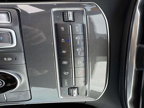 Used 2021 Hyundai Santa Fe SEL w/ Convenience Package image 25