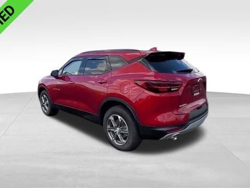 Certified 2024 Chevrolet Blazer LT w/ Convenience Package FWD image 8
