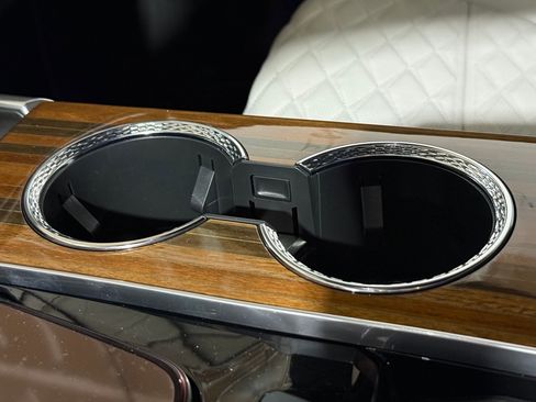 New 2025 Cadillac Escalade Premium Luxury Platinum image 38