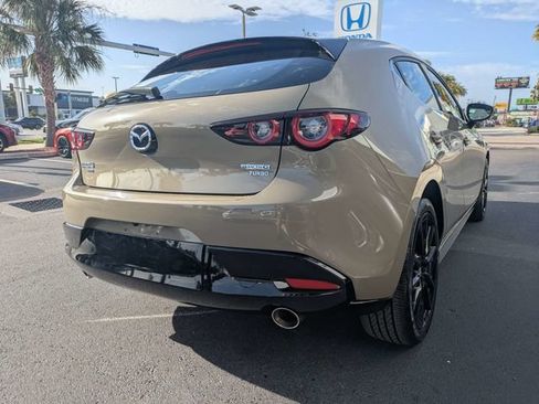 Used 2025 MAZDA MAZDA3 Carbon AWD/4WD image 2