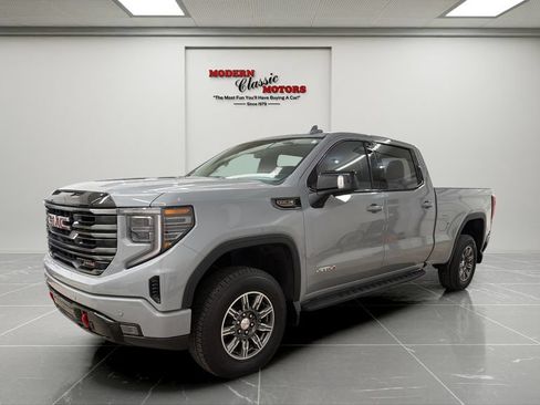 Used 2025 GMC Sierra 1500 AT4 AWD/4WD image 3