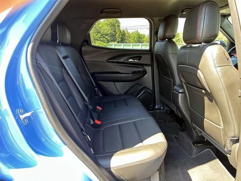 Used 2024 Chevrolet TrailBlazer RS FWD image 16