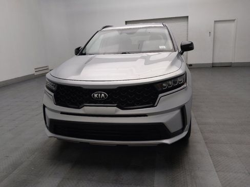 Used 2021 Kia Sorento S image 15