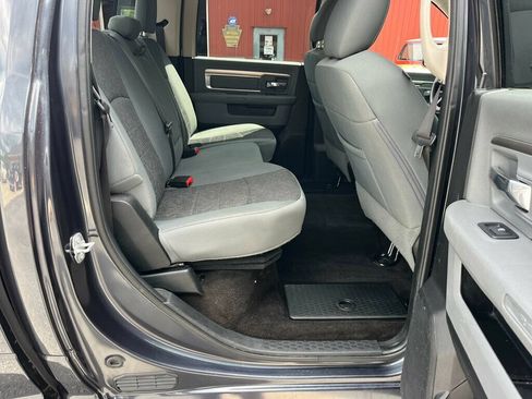 Used 2017 RAM 1500 Big Horn AWD/4WD image 28
