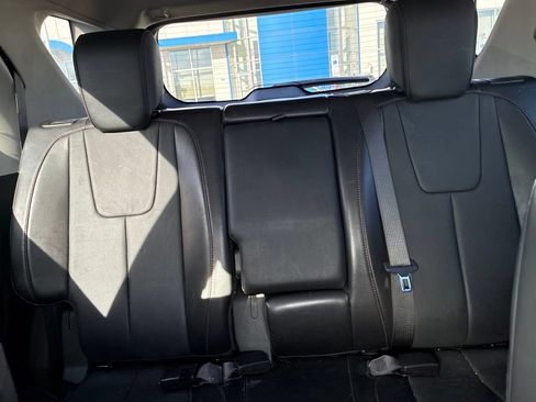 Used 2017 Chevrolet Equinox LT w/ Midnight Edition AWD/4WD image 18