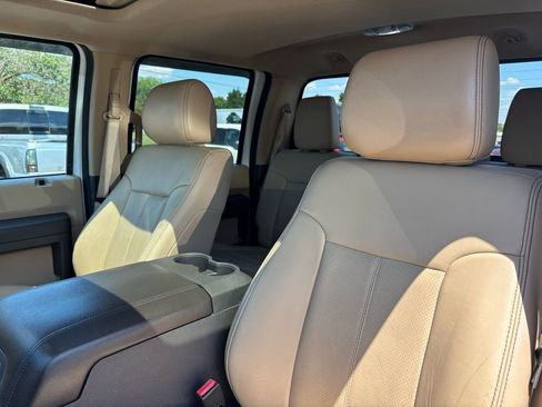Used 2016 Ford F250 Lariat w/ Lariat Ultimate Package AWD/4WD image 15