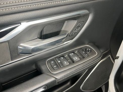 Used 2022 RAM 1500 Laramie w/ Sport Appearance Package image 14