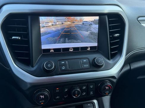 Used 2022 GMC Acadia SLT w/ Trailering Package image 23