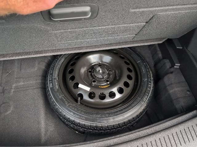 Used 2022 Buick Encore GX Preferred w/ Cold Weather Comfort Package FWD image 28