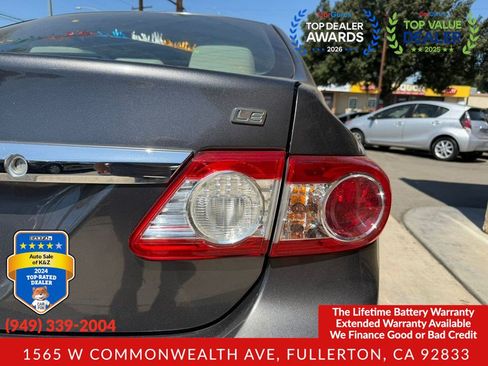 Used 2012 Toyota Corolla LE FWD image 19