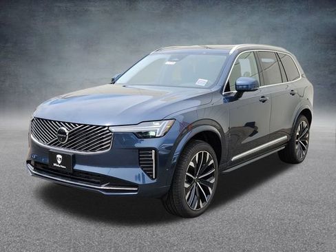 New 2025 Volvo XC90 B6 Plus w/ Protection Package Premier image 3