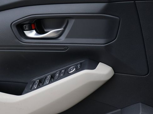 New 2025 Honda Accord LX image 37