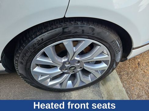 Used 2020 Land Rover Range Rover HSE image 10