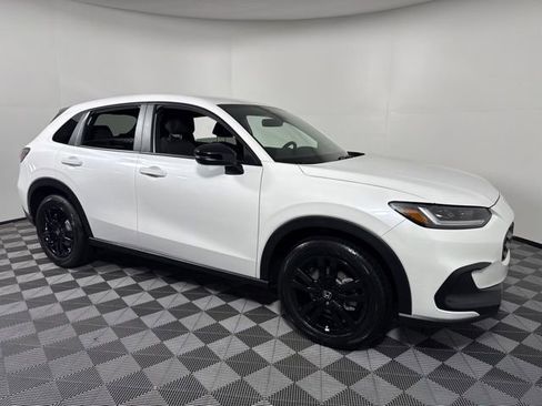 New 2026 Honda HR-V Sport image 11