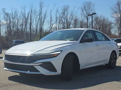 New 2026 Hyundai Elantra Sport image 11