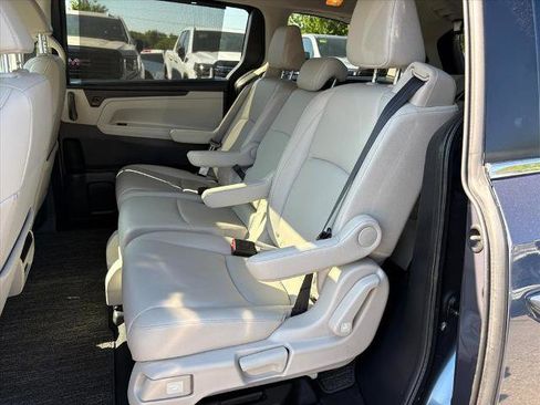 Used 2025 Honda Odyssey EX-L image 18