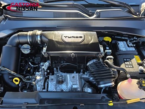 Used 2025 Jeep Compass Sport image 49