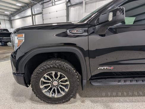 Used 2022 GMC Sierra 1500 AT4 AWD/4WD image 7