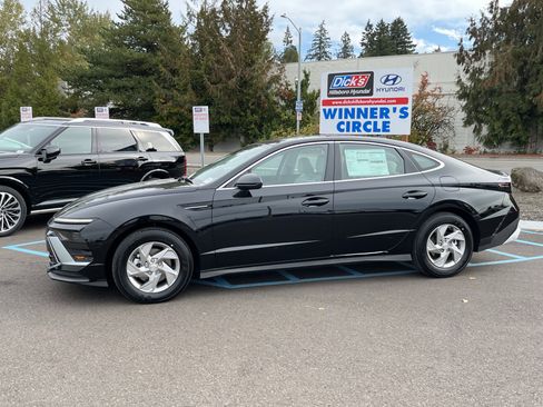 New 2026 Hyundai Sonata SE image 2