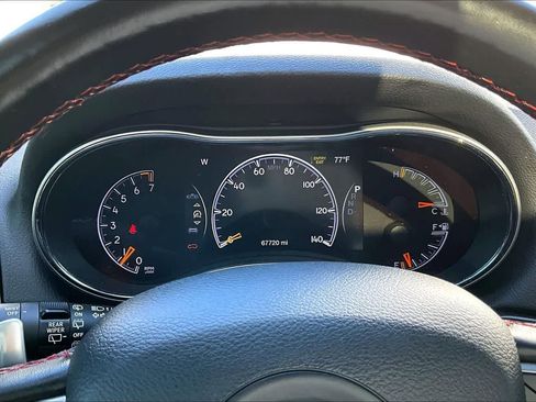 Used 2020 Jeep Grand Cherokee Trailhawk w/ Trailhawk Luxury Group AWD/4WD image 18
