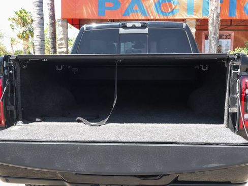 Used 2022 RAM 2500 Laramie AWD/4WD image 9