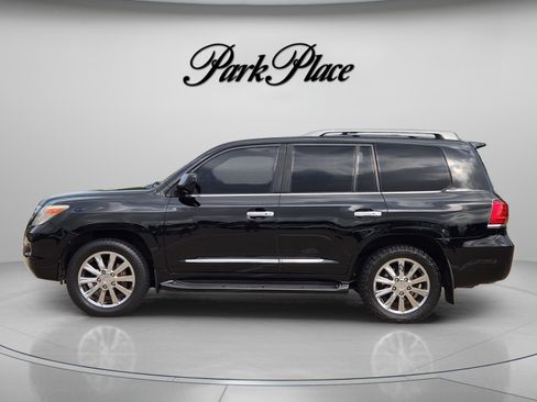 Used 2009 Lexus LX 570 4WD image 2